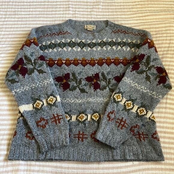 Vintage LLBean women’s wool sweater size Large fair isle fall harvest - Picture 3 of 10